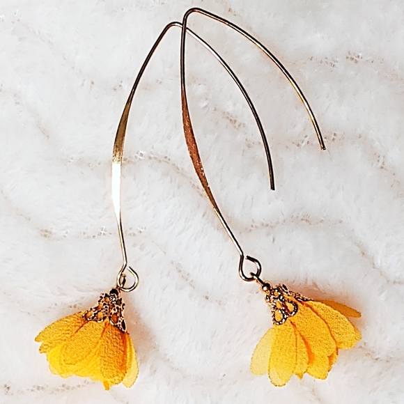 Drop Dangling Golden Yellow Flower Earrings - Picture 5 of 5